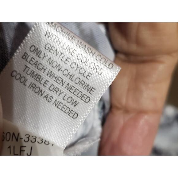 One World Live And Let Live Blouse Top Women Medium Multi Beaded Butterfly Print - Picture 5 of 14